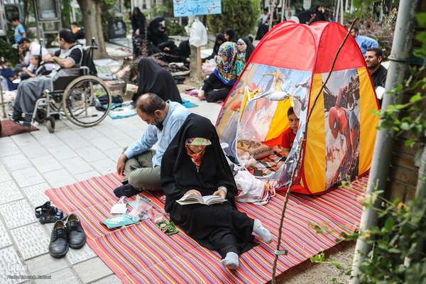 مراسم پرفیض دعای عرفه در گلزار شهدا تهران