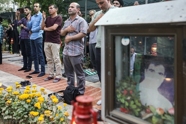 مراسم پرفیض دعای عرفه در گلزار شهدا تهران
