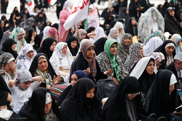 قرائت دعای عرفه در مسجد مقدس جمکران