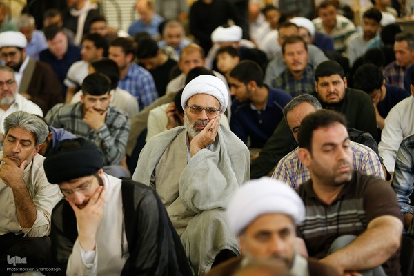 قرائت دعای عرفه در مسجد مقدس جمکران