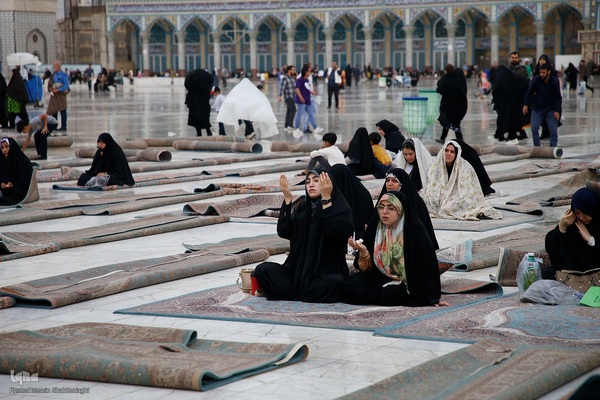 قرائت دعای عرفه در مسجد مقدس جمکران