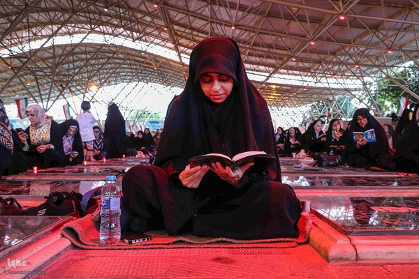 مراسم پرفیض دعای عرفه در تبریز 