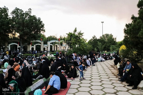 مراسم پرفیض دعای عرفه در همدان 