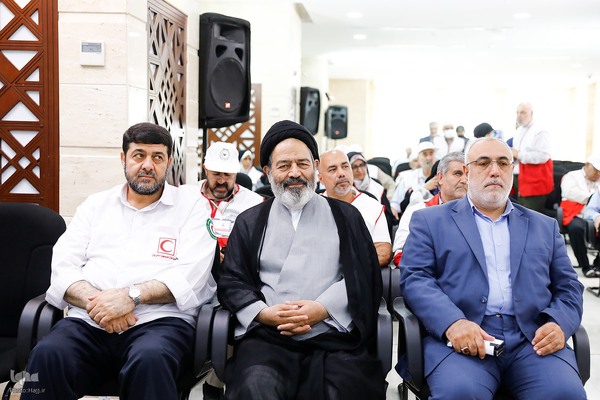 دیدار با پزشکان و کادر درمان داوطلب در حج 1403
