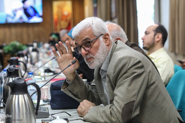 سلسله نشست‌های حکمرانی قرآنی