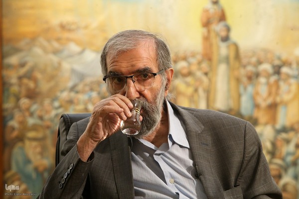 استاد موسوی گرمارودی