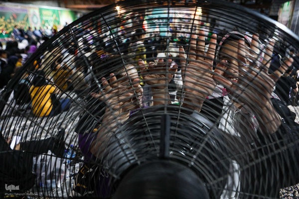 «ضیافت غدیر با حضورایتام و فرزندان محسنین تحت حمایت کمیته امداد استان تهران»