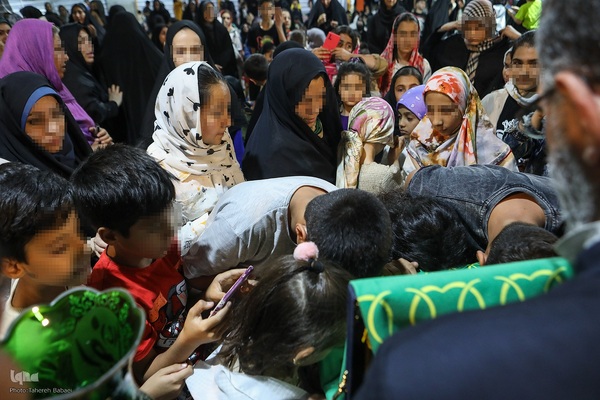 «ضیافت غدیر با حضورایتام و فرزندان محسنین تحت حمایت کمیته امداد استان تهران»