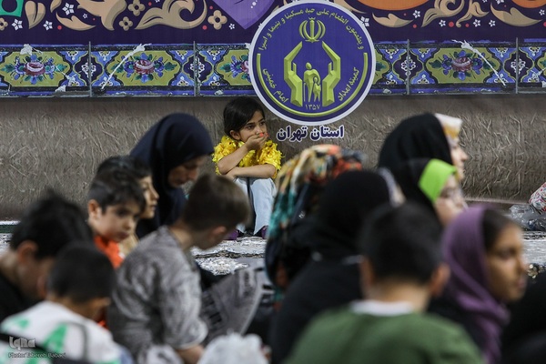 «ضیافت غدیر با حضورایتام و فرزندان محسنین تحت حمایت کمیته امداد استان تهران»