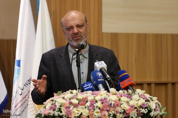 اعطای دومین نشان عالی دانش در نماد آموزش عالی ایران