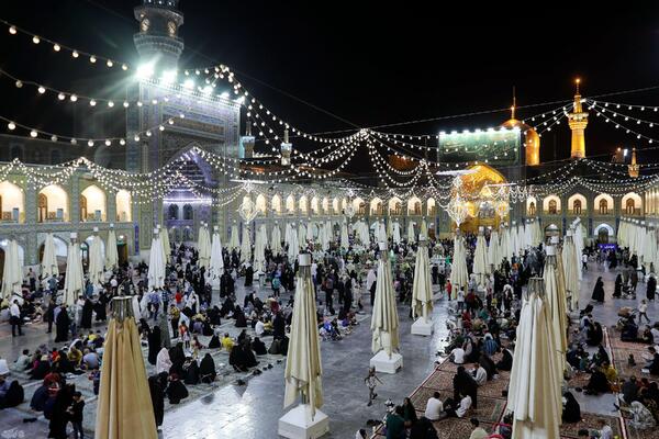 حرم مطهر رضوی در شب عید غدیر