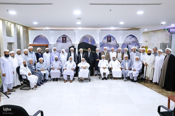 دیدار با جمعی از علما و روحانیون کاروان های اهل سنت در مکه مکرمه
