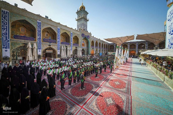 تجدید بیعت خادمان حرم مطهر امام علی در عید غدیر خم