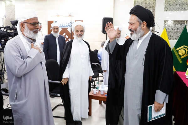 همایش علمی زائران اهل سنت