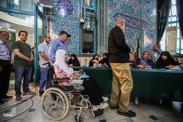 انتخابات چهاردهمین دوره ریاست جمهوری در حسینیه ارشاد