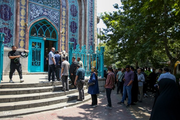 انتخابات چهاردهمین دوره ریاست جمهوری در حسینیه ارشاد