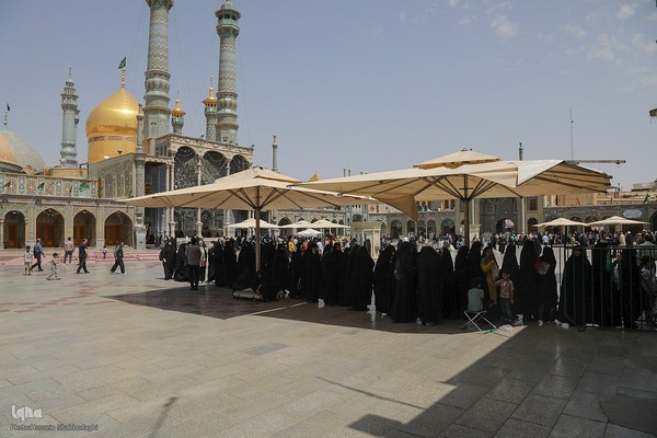 چهاردهمین دوره انتخابات ریاست جمهوری در حرم حضرت معصومه(س) و مسجد مقدس جمکران