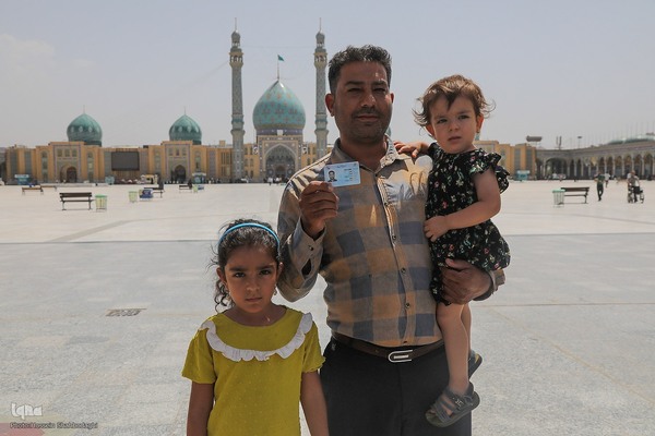 چهاردهمین دوره انتخابات ریاست جمهوری در حرم حضرت معصومه(س) و مسجد مقدس جمکران