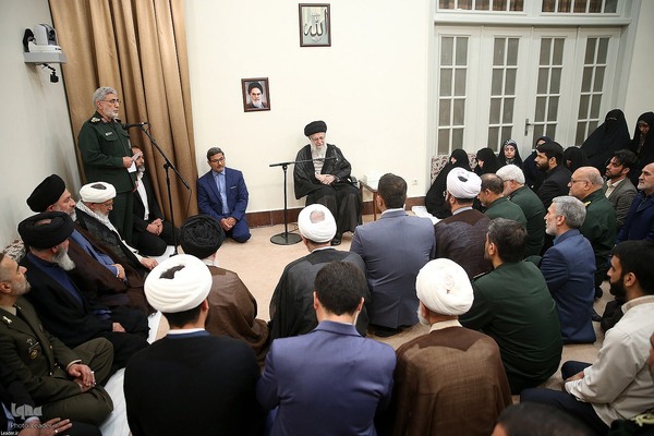 دیدار اعضای ستاد برگزاری کنگره‌ بین‌المللی شهدای مقاومت و مدافع حرم