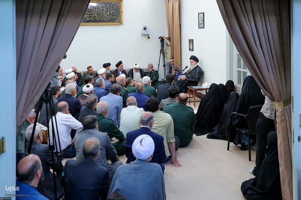 دیدار اعضای ستاد برگزاری کنگره‌ بین‌المللی شهدای مقاومت و مدافع حرم