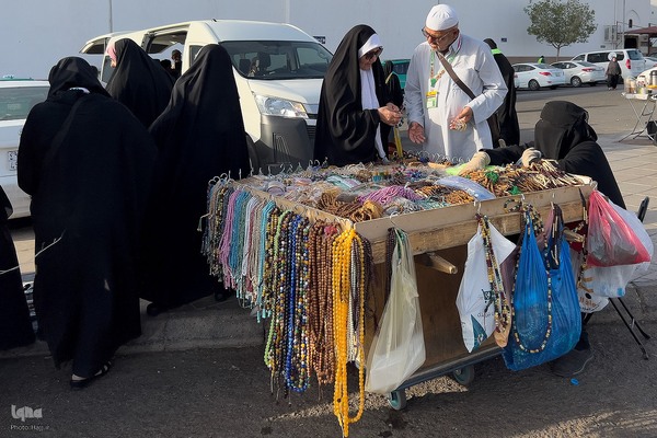 زیارت دوره زائران در مدینه منوره