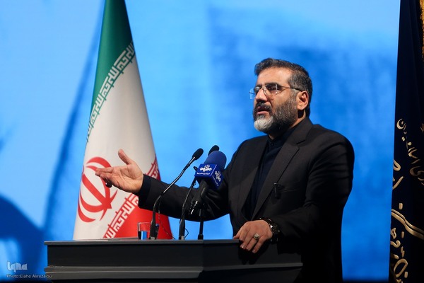 نکوداشت مقام علمی و ادبی غلامعلی حدادعادل