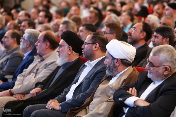 نکوداشت مقام علمی و ادبی غلامعلی حدادعادل