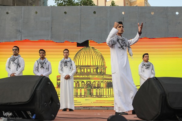 استقبال مردمی از خانواده های شهدا و بازماندگان غزه