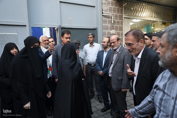 استقبال مردمی از خانواده های شهدا و بازماندگان غزه