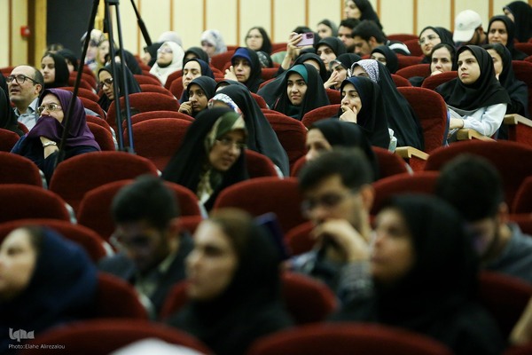 برگزاری اختتامیه جشنواره قرآن و عترت دانشگاه علوم پزشکی شهید بهشتی