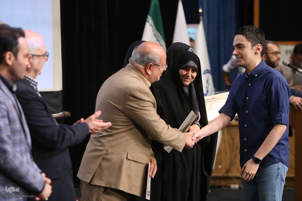 برگزاری اختتامیه جشنواره قرآن و عترت دانشگاه علوم پزشکی شهید بهشتی