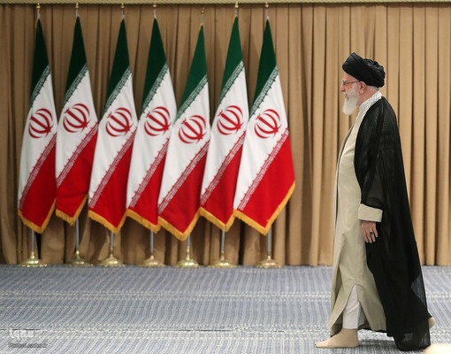 حضور رهبر معظم انقلاب در دور دوم انتخابات ریاست جمهوری