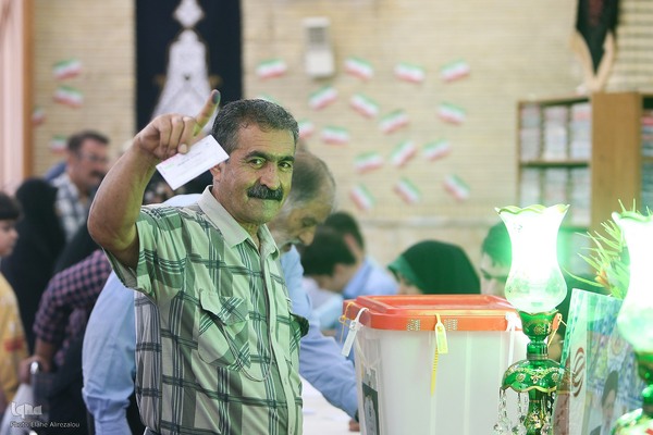 مرحله دوم انتخابات ریاست جمهوری در مسجد ابوذر