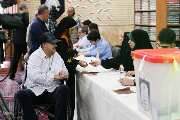 مرحله دوم انتخابات ریاست جمهوری در مسجد ابوذر