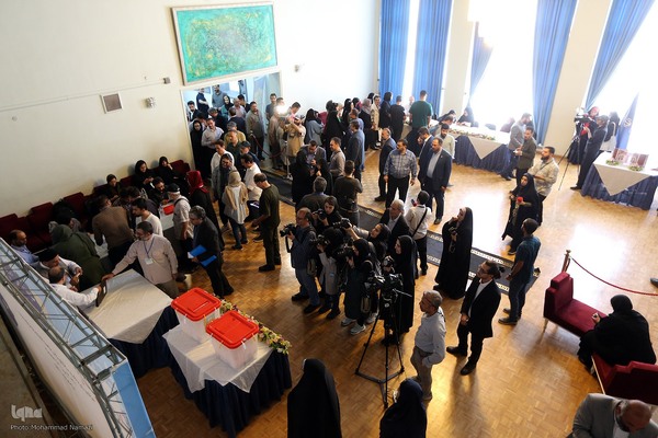 مرحله دوم انتخابات چهاردهمین دوره ریاست جمهوری در تالار وحدت