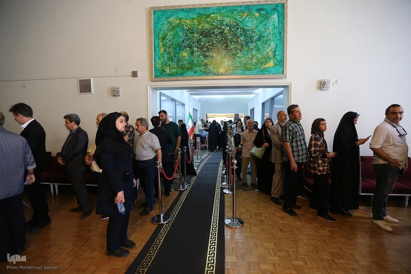 مرحله دوم انتخابات چهاردهمین دوره ریاست جمهوری در تالار وحدت