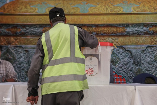 مرحله دوم چهاردهمین دوره انتخابات ریاست جمهوری در امام زاده صالح(ع)