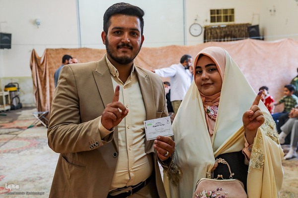 مرحله دوم انتخابات چهاردهمین دوره ریاست جمهوری در حرم حضرت معصومه(س)