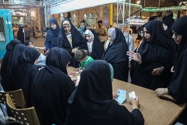 مرحله دوم چهاردهمین دوره انتخابات ریاست جمهوری در حرم عبدالعظیم حسنی (ع)