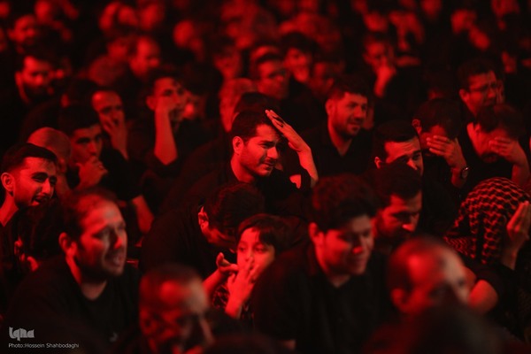 شب دوم ماه محرم در هیئت رزمندگان قم