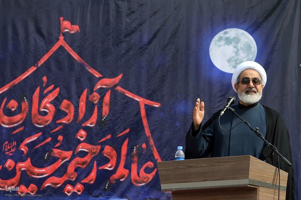 تشییع پیکر شهید گمنام