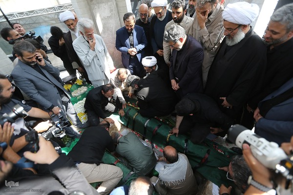 تشییع پیکر شهید گمنام