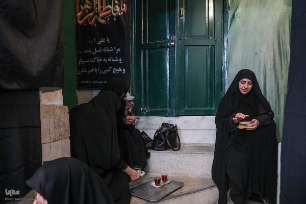 عزاداری چهارمین روزمحرم در تکیه سادات اخوی