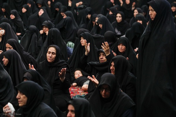 عزاداری چهارمین روزمحرم در تکیه سادات اخوی