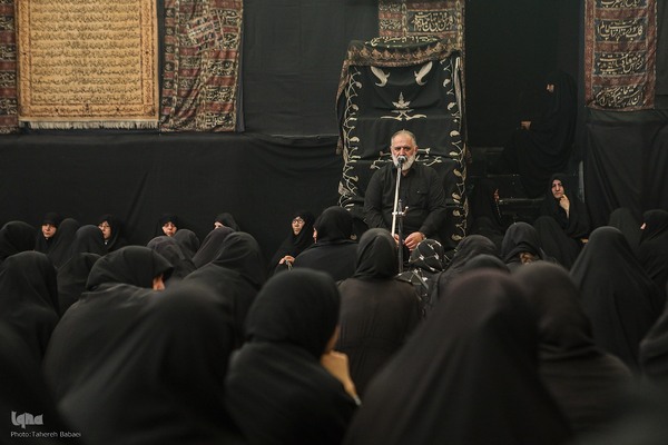عزاداری چهارمین روزمحرم در تکیه سادات اخوی