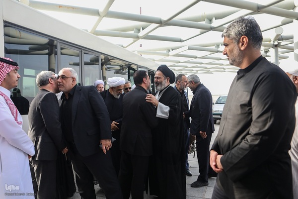 بازگشت حجت الاسلام و المسلمین سید عبدالفتاح نواب نماینده ولی فقیه و سرپرست حجاج ایرانی از حج