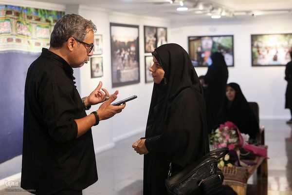 نمایشگاه عکس «مجلسِ پرده‌نشینان»