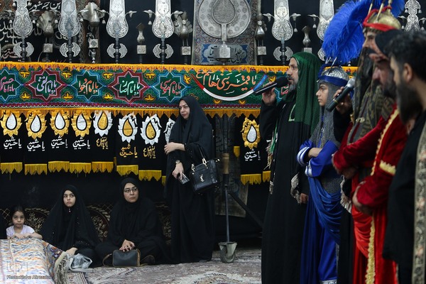 مراسم تعزیه‌خوانی در تکیه شوفرها