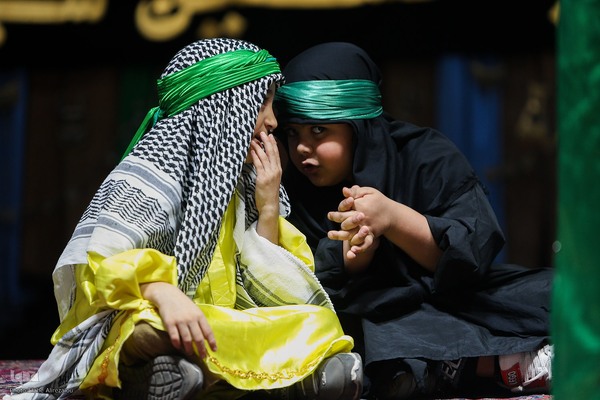 مراسم تعزیه‌خوانی در تکیه شوفرها