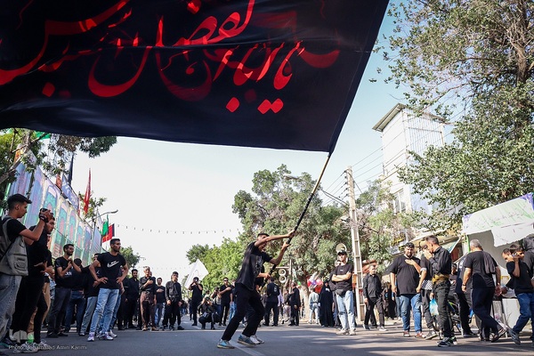 دسته عزاداری حسینیه اعظم زنجان‎‎